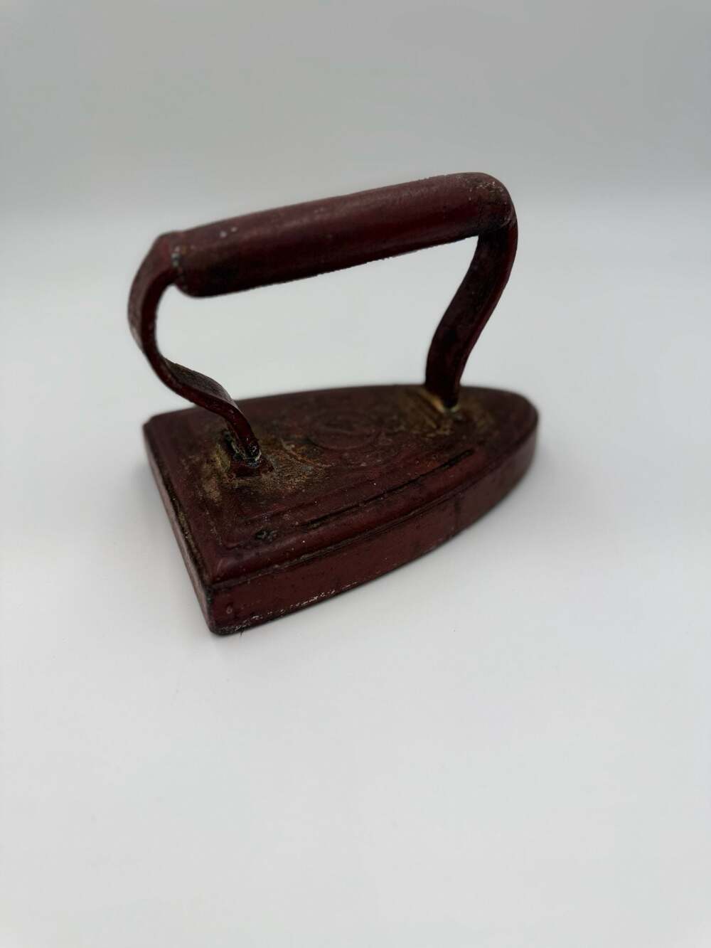 Antique Heavy Cast Iron Sad Iron Pressing Tool